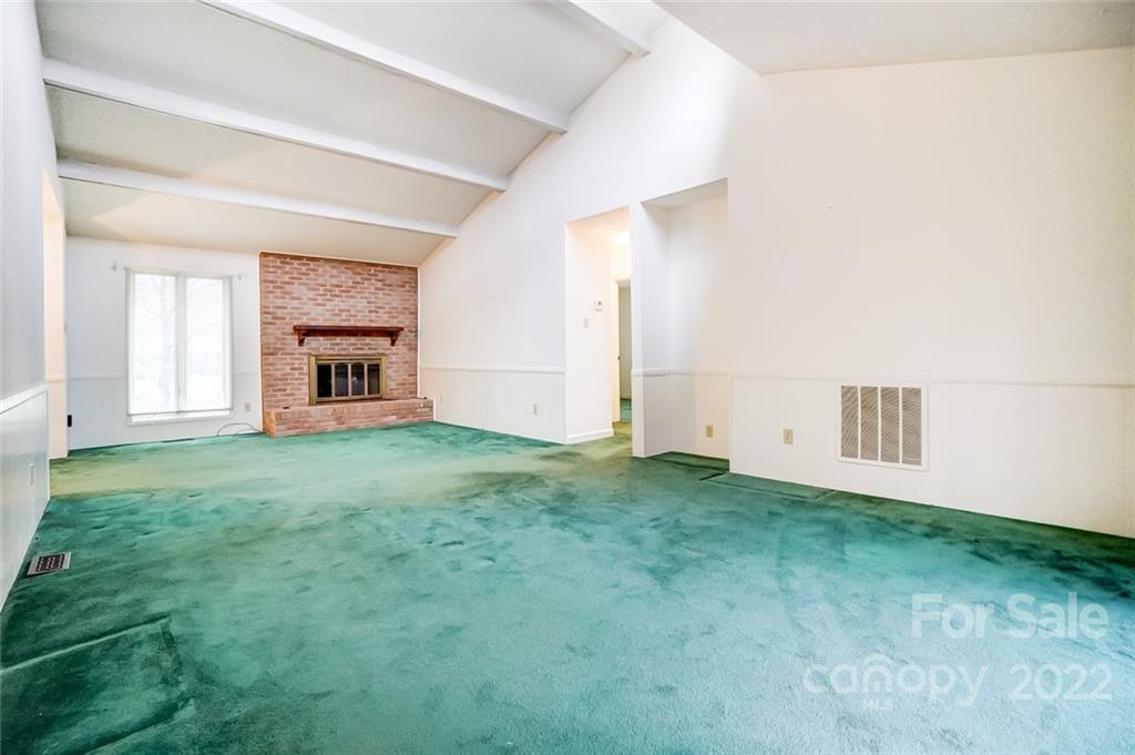1045 Woodward Road Rock Hill, SC 29732 - Photo 7 of 28 Gallery Image 7
