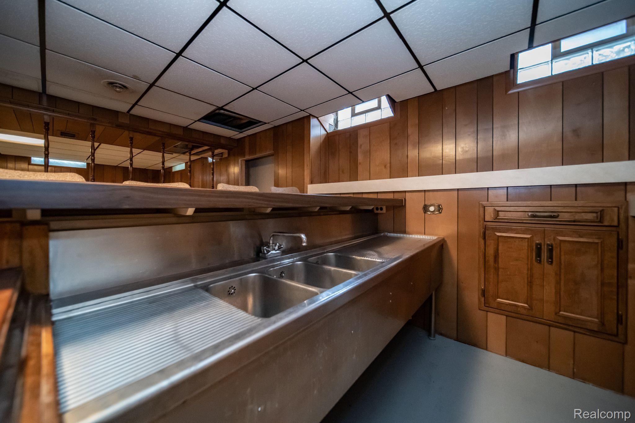 11390 Racine Road Warren, MI 48093 - Photo 62 of 81 Gallery Image 62