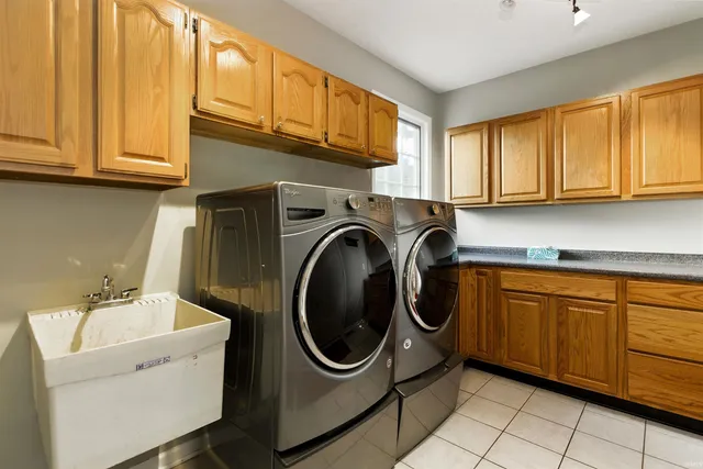 $679,900 | 3100 South Autumn Court, Bloomington, IN 47401