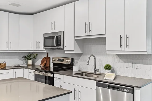 $3,750 | 346 Driftway, Unit 314E, Scituate, MA 02066