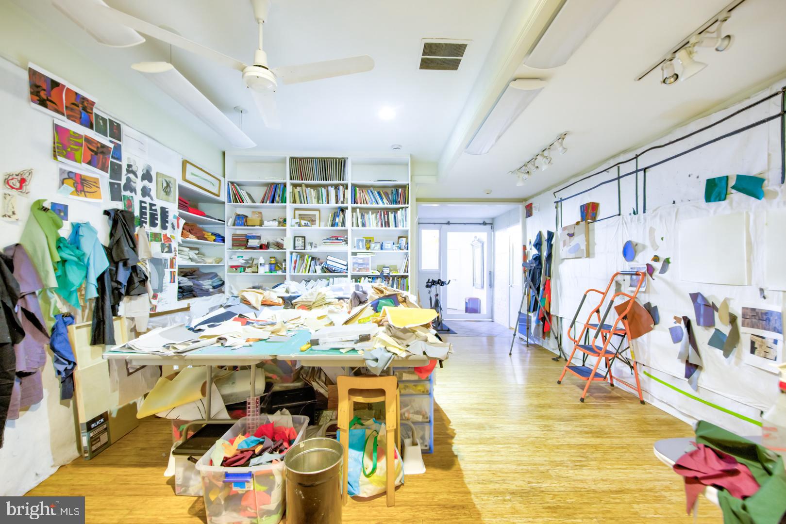 915 South 7th Street Philadelphia, PA 19147 - Photo 20 of 23 1st Floor Studio