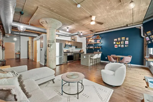 $2,600 | 101 North 12th Street, Unit 206, Tampa, FL 33602