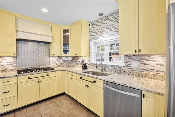$749,999 | 32 Byron Avenue, Brockton, MA 02301