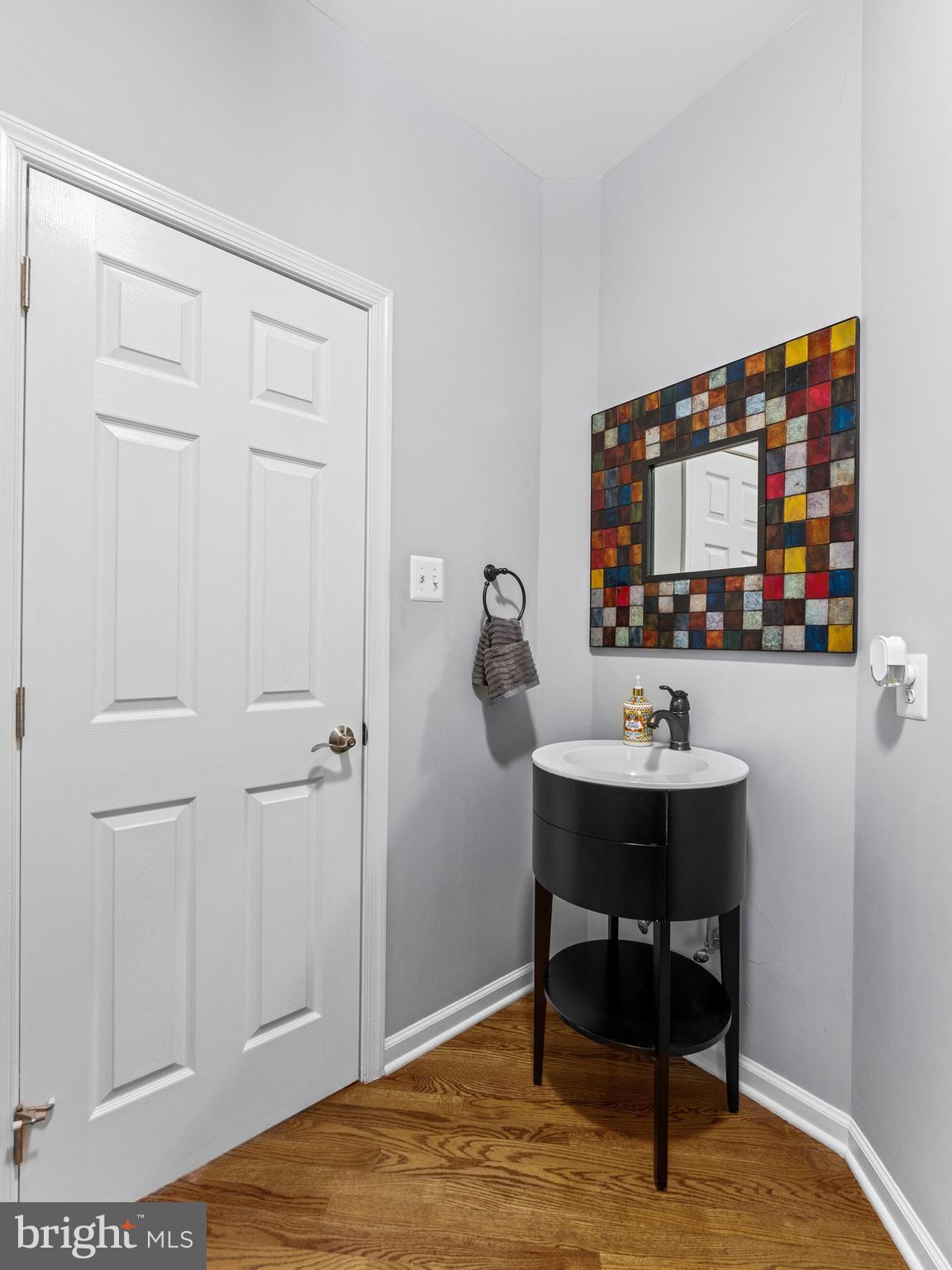 928 Township Line Road Chalfont, PA 18914 - Photo 14 of 60 Main floor powder room