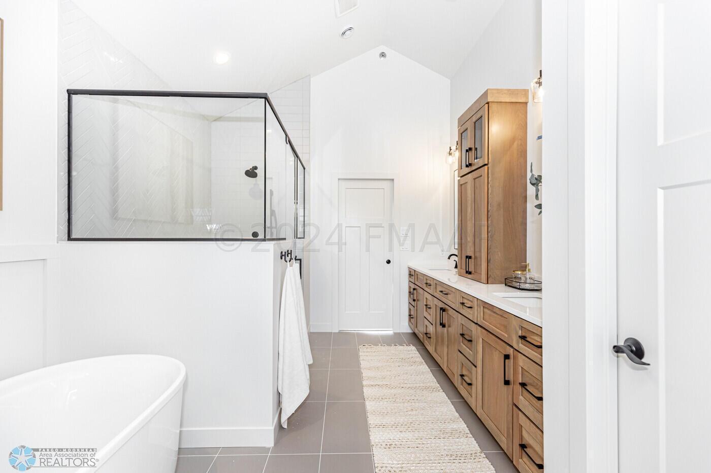 5764 31st Street South Fargo, ND 58104 - Photo 15 of 34