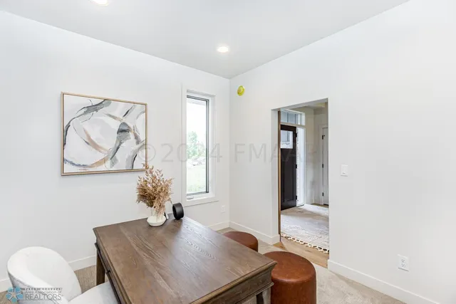 $872,900 | 5764 31st Street South, Fargo, ND 58104