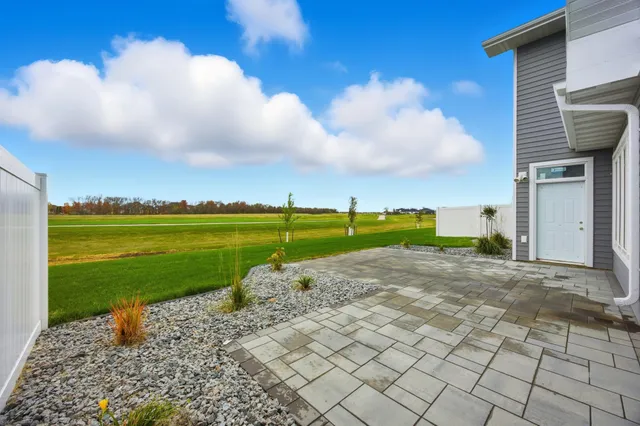 $872,900 | 5764 31st Street South, Fargo, ND 58104