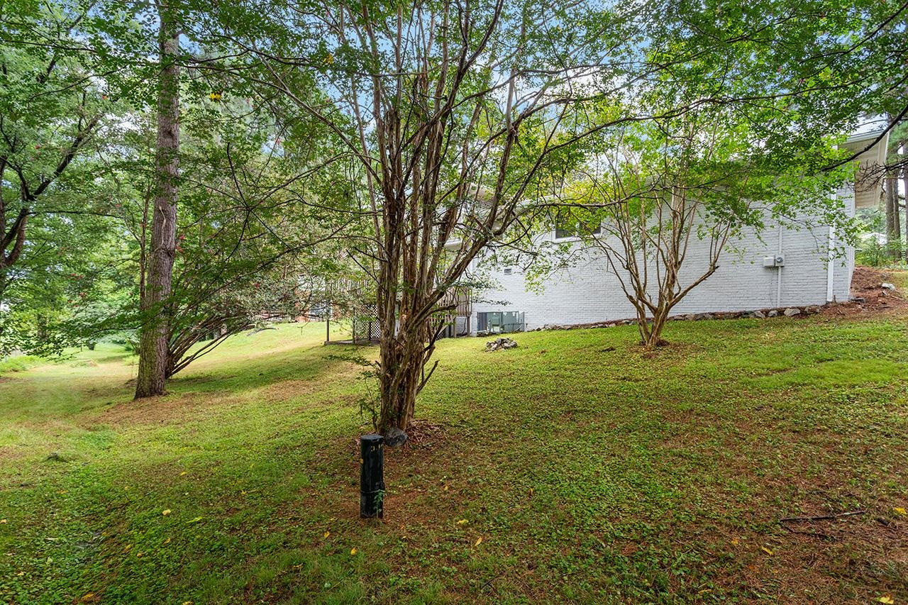2304 Foxhill Circle Raleigh, NC 27610 - Photo 35 of 37 Photo 35