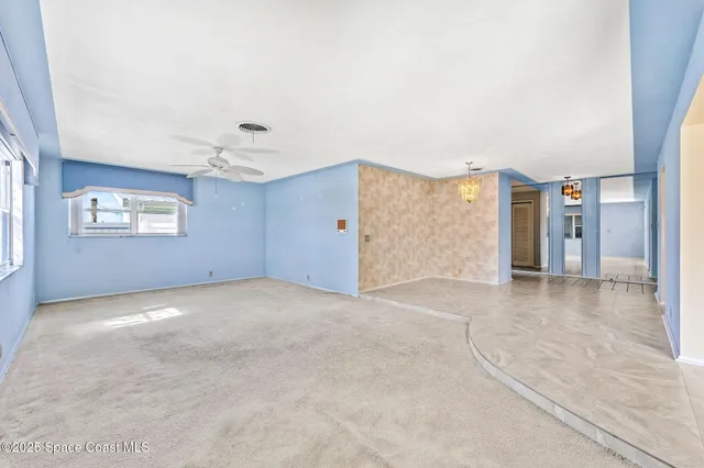 a view of entryway with a front door