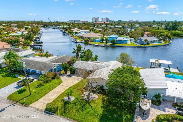 $925,000 | 272 Bahama Boulevard, Cocoa Beach, FL 32931