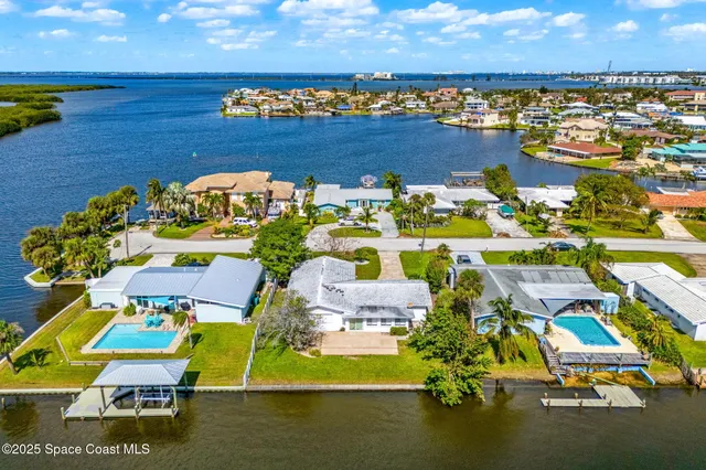 $925,000 | 272 Bahama Boulevard, Cocoa Beach, FL 32931