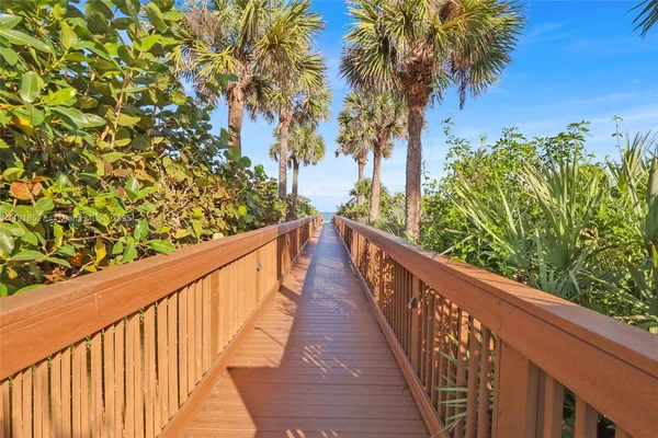 $4,300 | 5051 North Hwy A1A, Unit 6, Fort Pierce, FL 34949