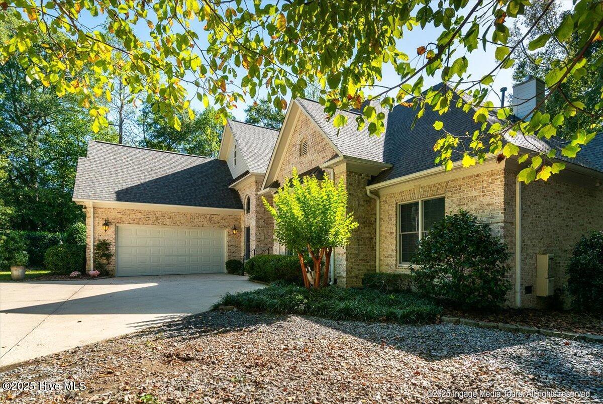 119 Robin Road Greenville, NC 27858 - Photo 12 of 124 101-20251003 MLS L_Wilson 119 Robin Rd G