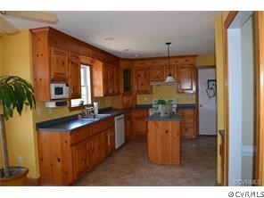 7559 Woods Ridge Trace Prince George, VA 23875 - Photo 2 of 8 Gallery Image 2