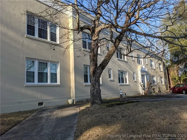 $795 | 100 Bradford Avenue, Unit 10, Fayetteville, NC 28301