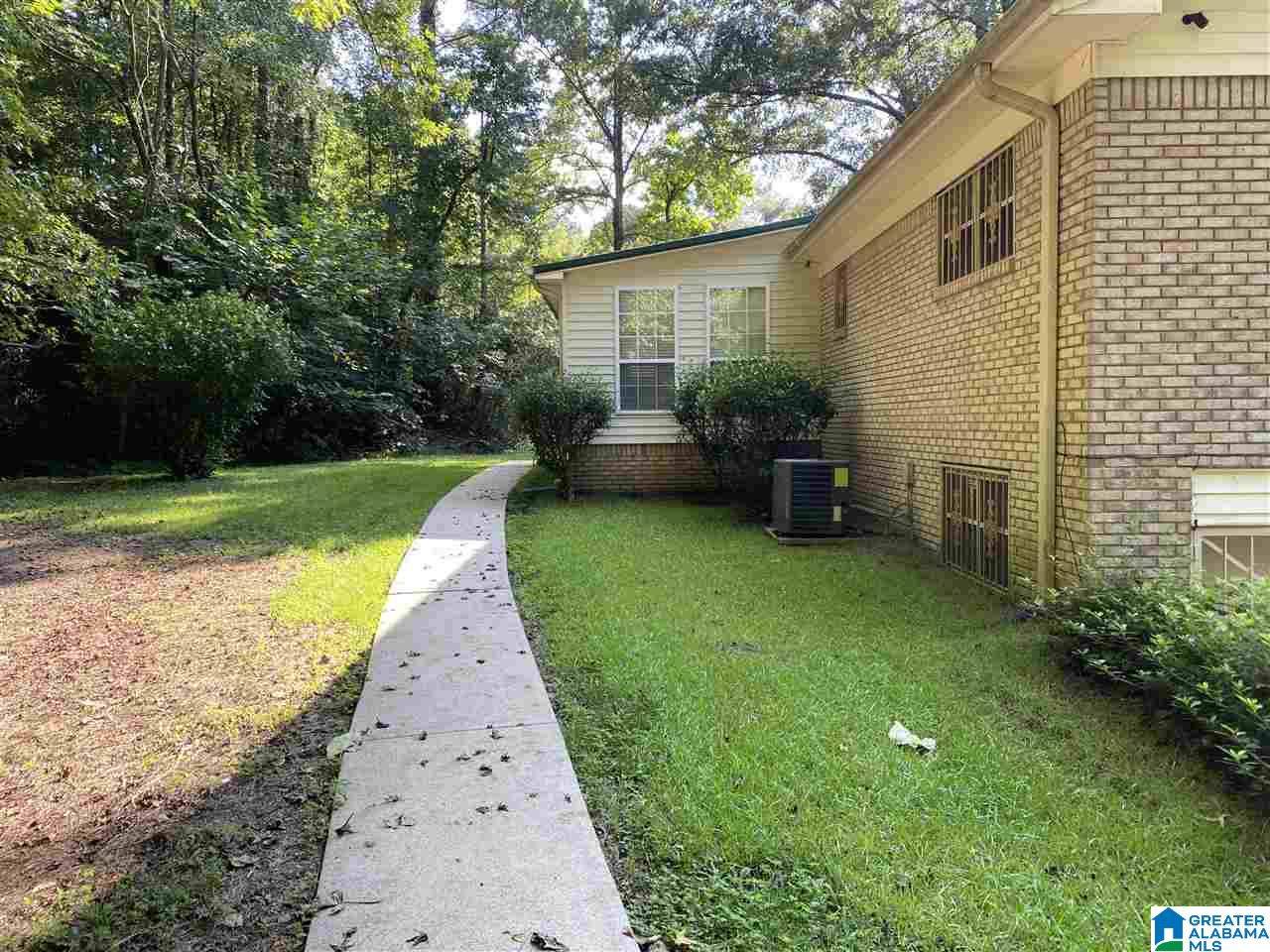 4342 Littleton Sayre Road Graysville, AL 35073 - Photo 8 of 38
