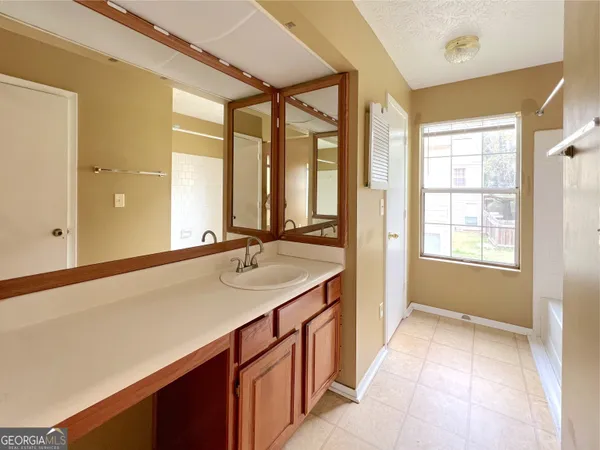$2,000 | 790 Hampton Hill Court, Lawrenceville, GA 30044
