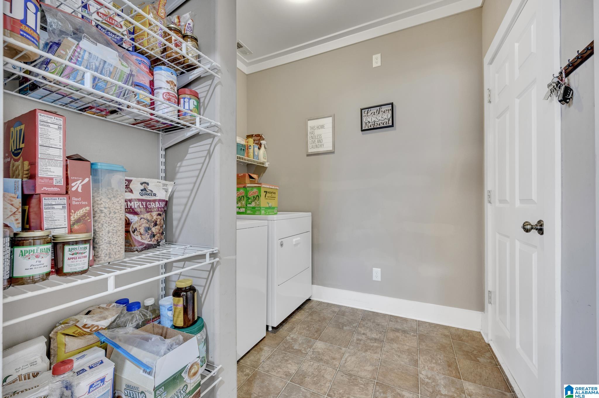 243 Nottingham Drive Calera, AL 35040 - Photo 14 of 34