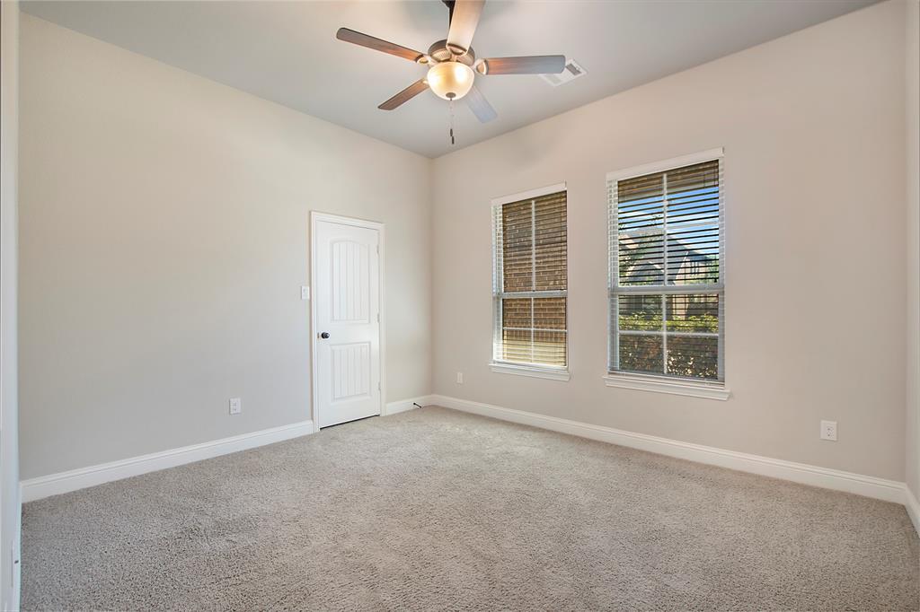 2811 Diamond Ridge Drive Arlington, TX 76001 - Photo 20 of 35 a view of an empty room with a window