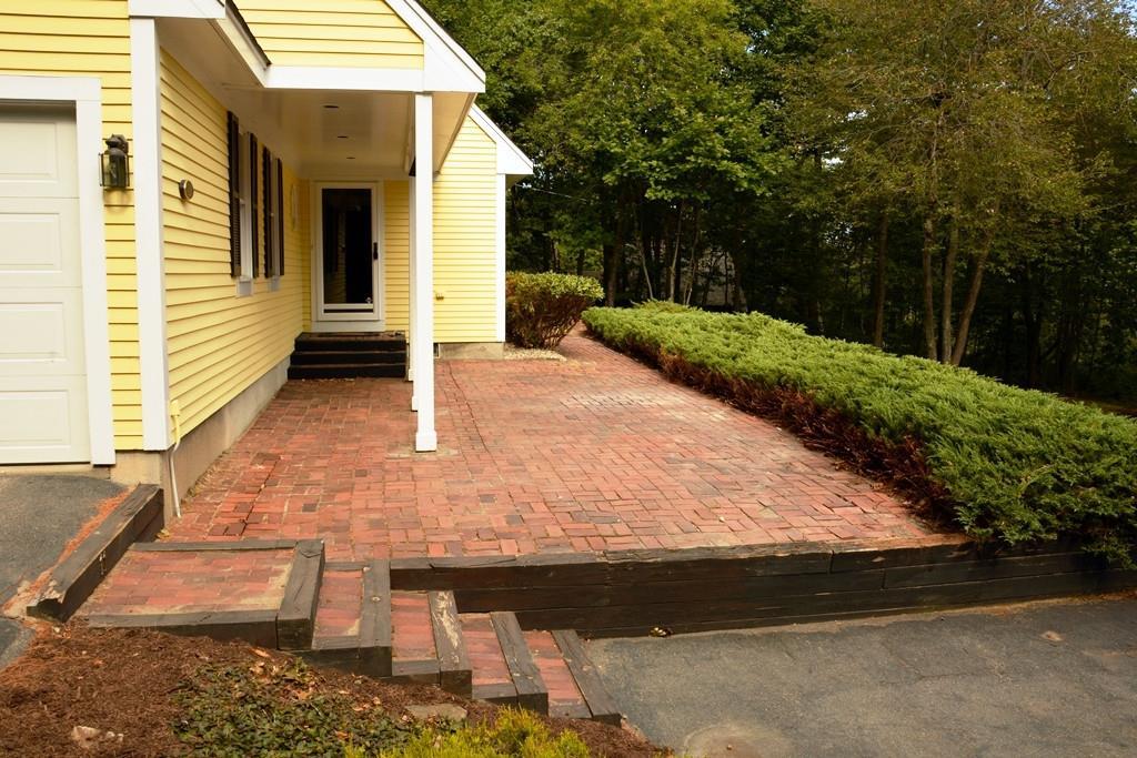 11 Intervale Road Cape Neddick, ME 03902 - Photo 6 of 35 Beautiful Brick Patio...