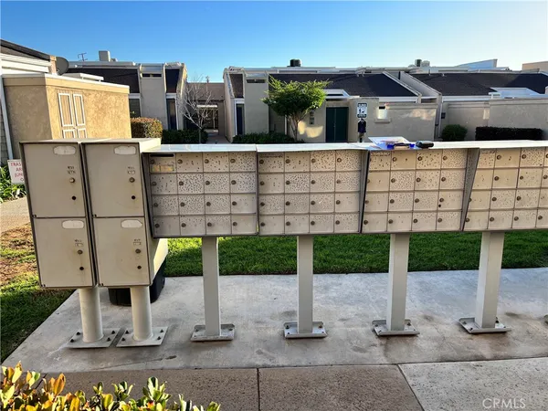 $1,900 | 2900 Madison Avenue, Unit C21, Fullerton, CA 92831