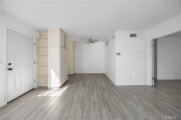 $1,900 | 2900 Madison Avenue, Unit C21, Fullerton, CA 92831