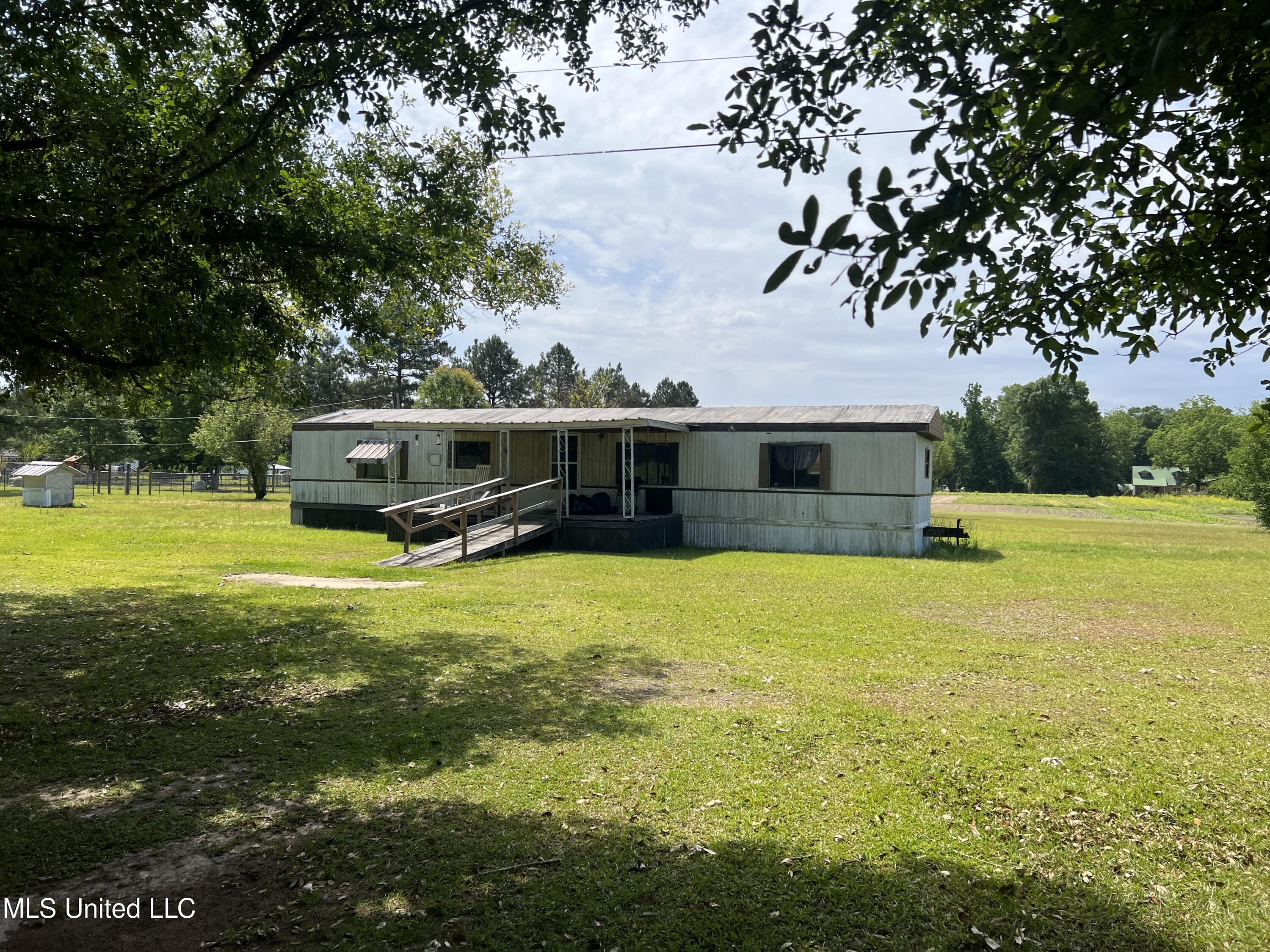 3254 Dean Nursery Road Lucedale, MS 39452 - Photo 3 of 45 55739015-5E0B-47E2-B7C4-7693276ADEF8