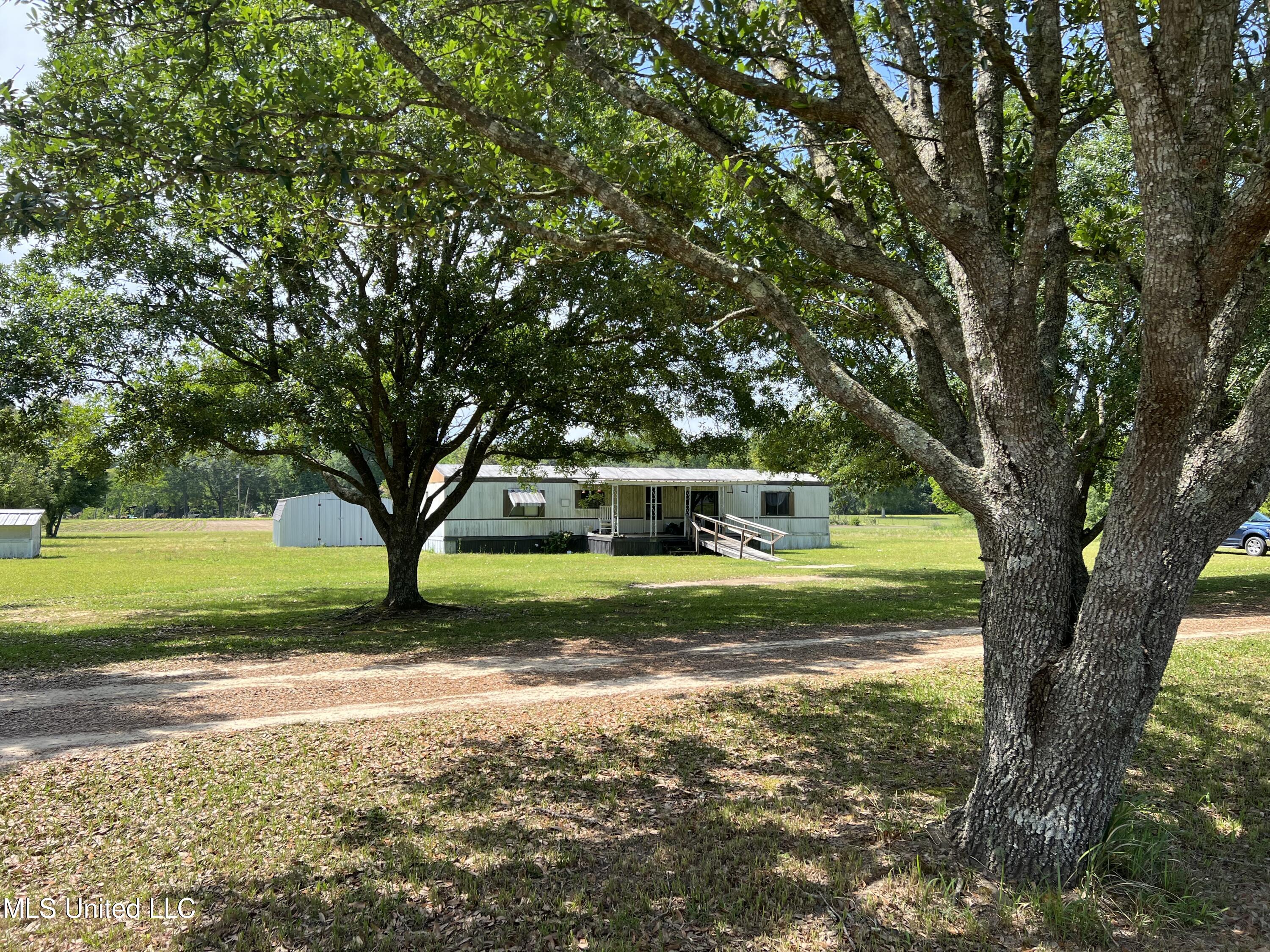 3254 Dean Nursery Road Lucedale, MS 39452 - Photo 7 of 45 97598562-9270-4716-9259-86BB754C3164