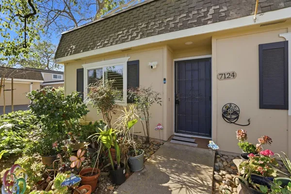 $949,000 | 7124 Coral Gables Circle, San Jose, CA 95139