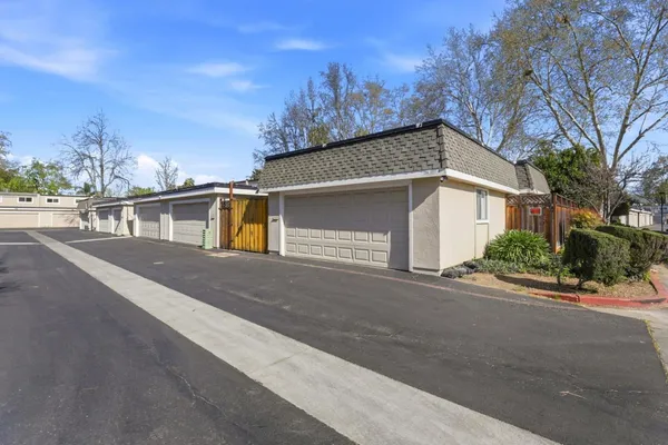 $949,000 | 7124 Coral Gables Circle, San Jose, CA 95139