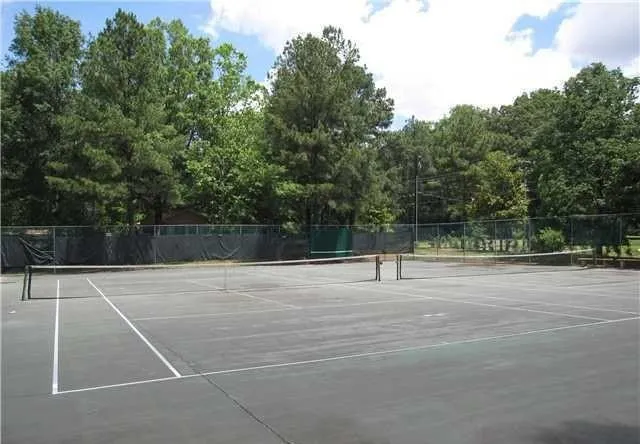 a view of a tennis court