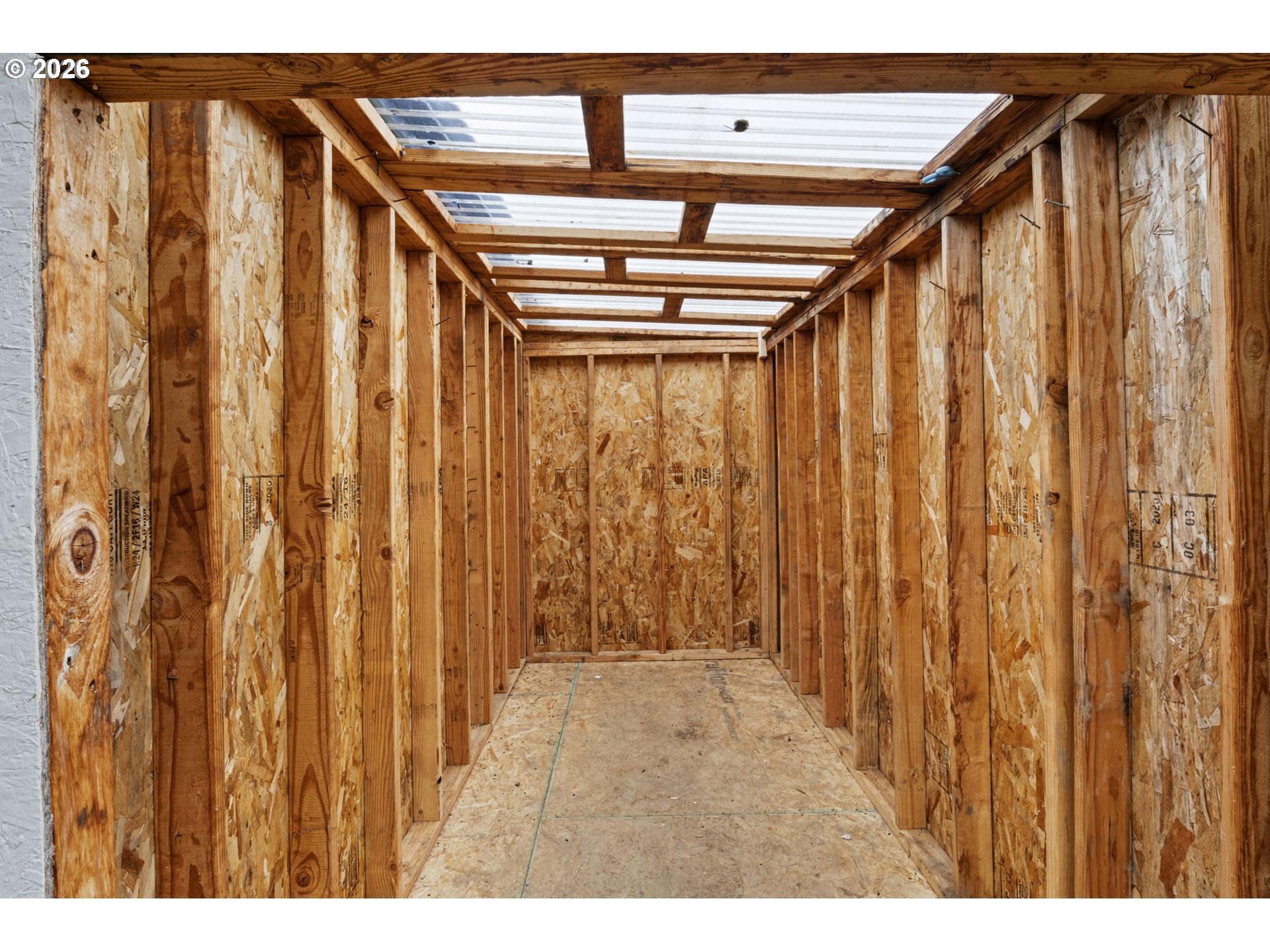 1885 Churchill Street Eugene, OR 97405 - Photo 39 of 45 a view of entryway