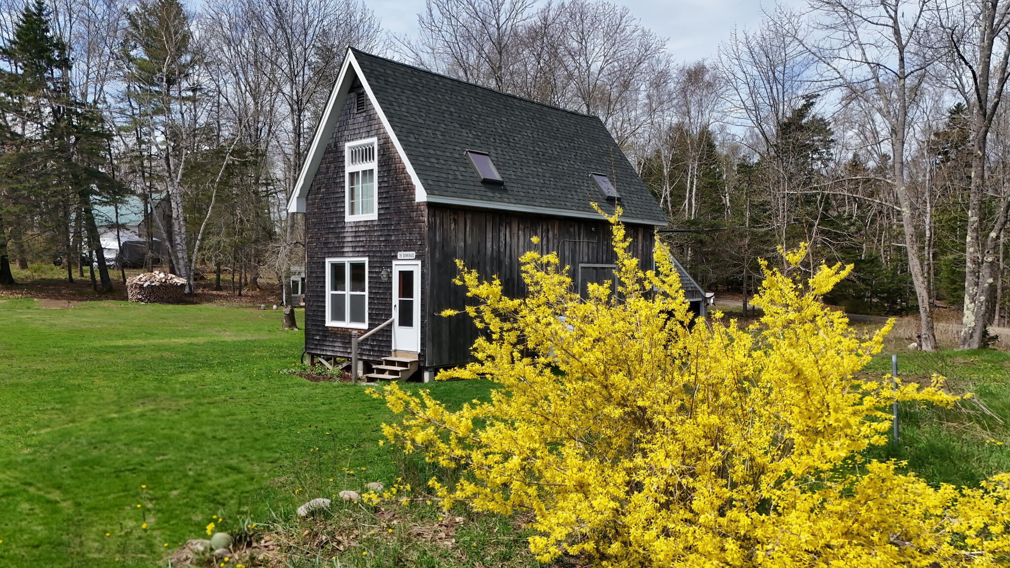 832 Main Road Islesboro, ME 04848 - Photo 9 of 67 99-print-drone-6