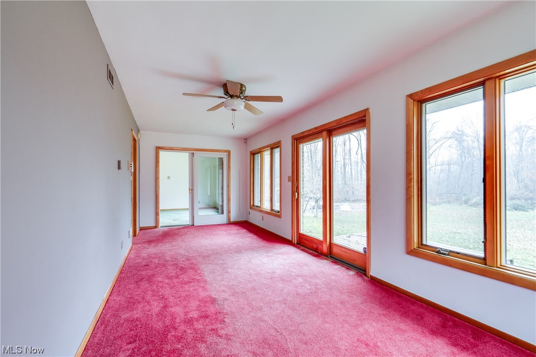 3625 Porter Road Rootstown, OH 44272 - Photo 14 of 35 Nice area for an office with lots of natural sunlight.
