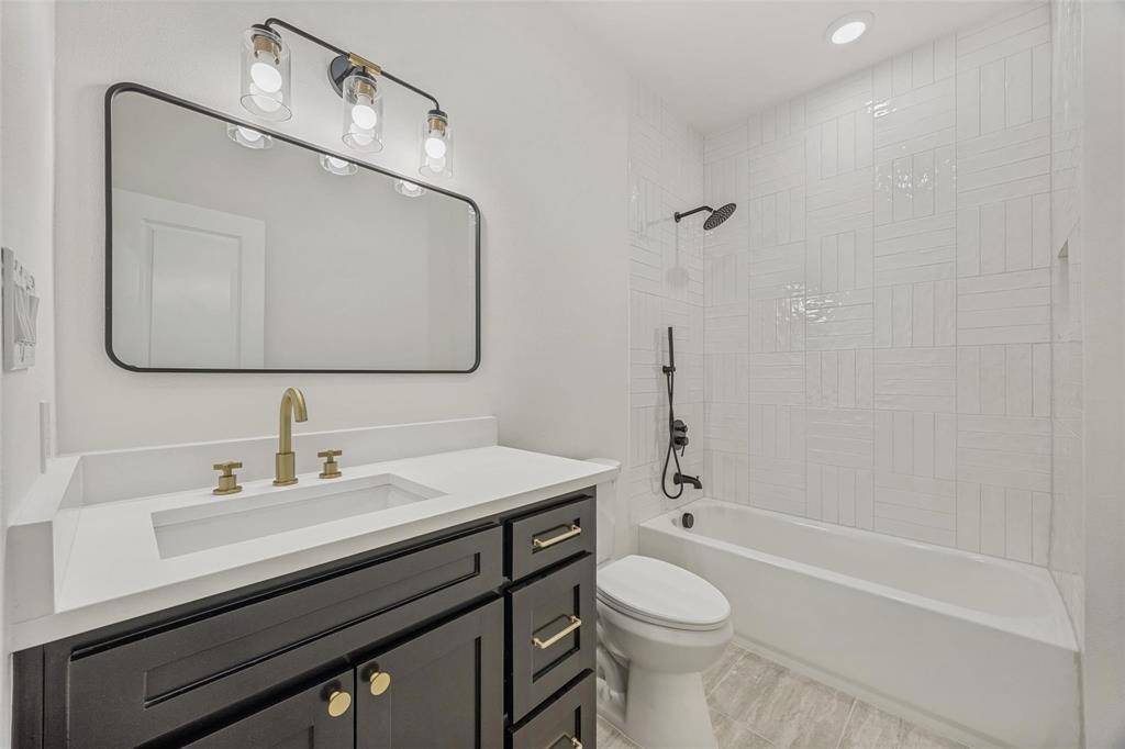 2410 Fuqua Road Rowlett, TX 75088 - Photo 14 of 19 Gallery Image 14