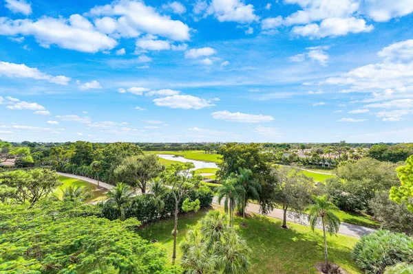 $2,650 | 6662 Boca Del Mar Drive, Unit 715, Boca Raton, FL 33433