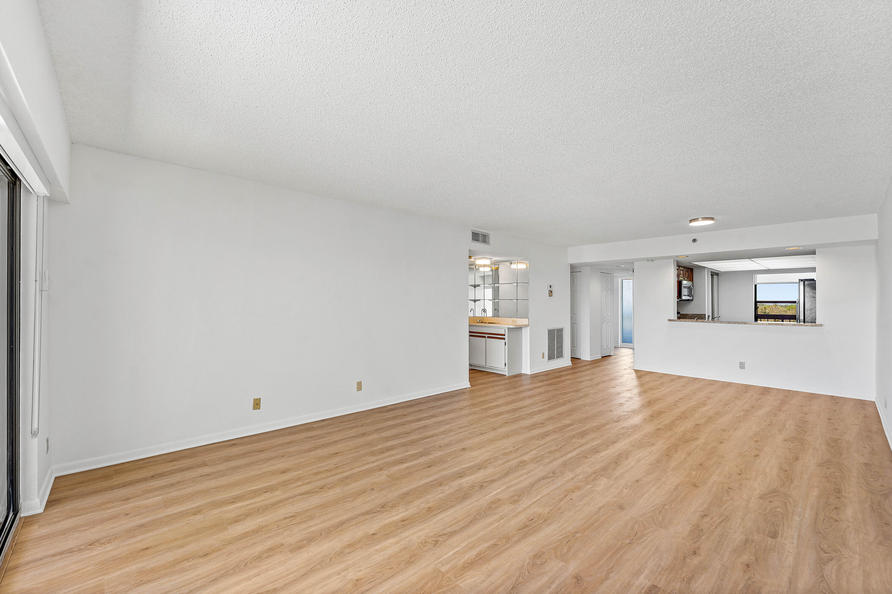 6662 Boca Del Mar Drive, Unit 715 Boca Raton, FL 33433 - Photo 29 of 65 010-6662BocaDelMarDrive-715-BocaRaton-FL