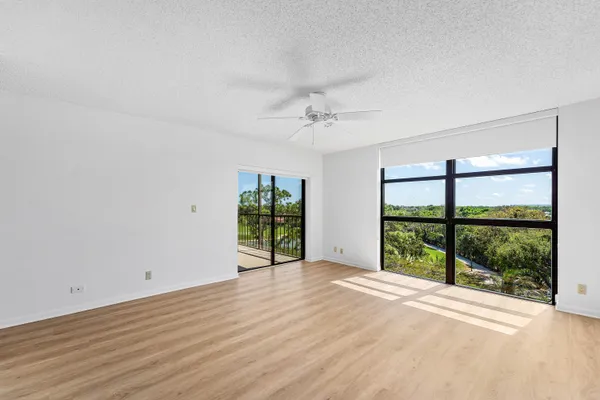$2,650 | 6662 Boca Del Mar Drive, Unit 715, Boca Raton, FL 33433