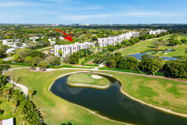 $2,650 | 6662 Boca Del Mar Drive, Unit 715, Boca Raton, FL 33433