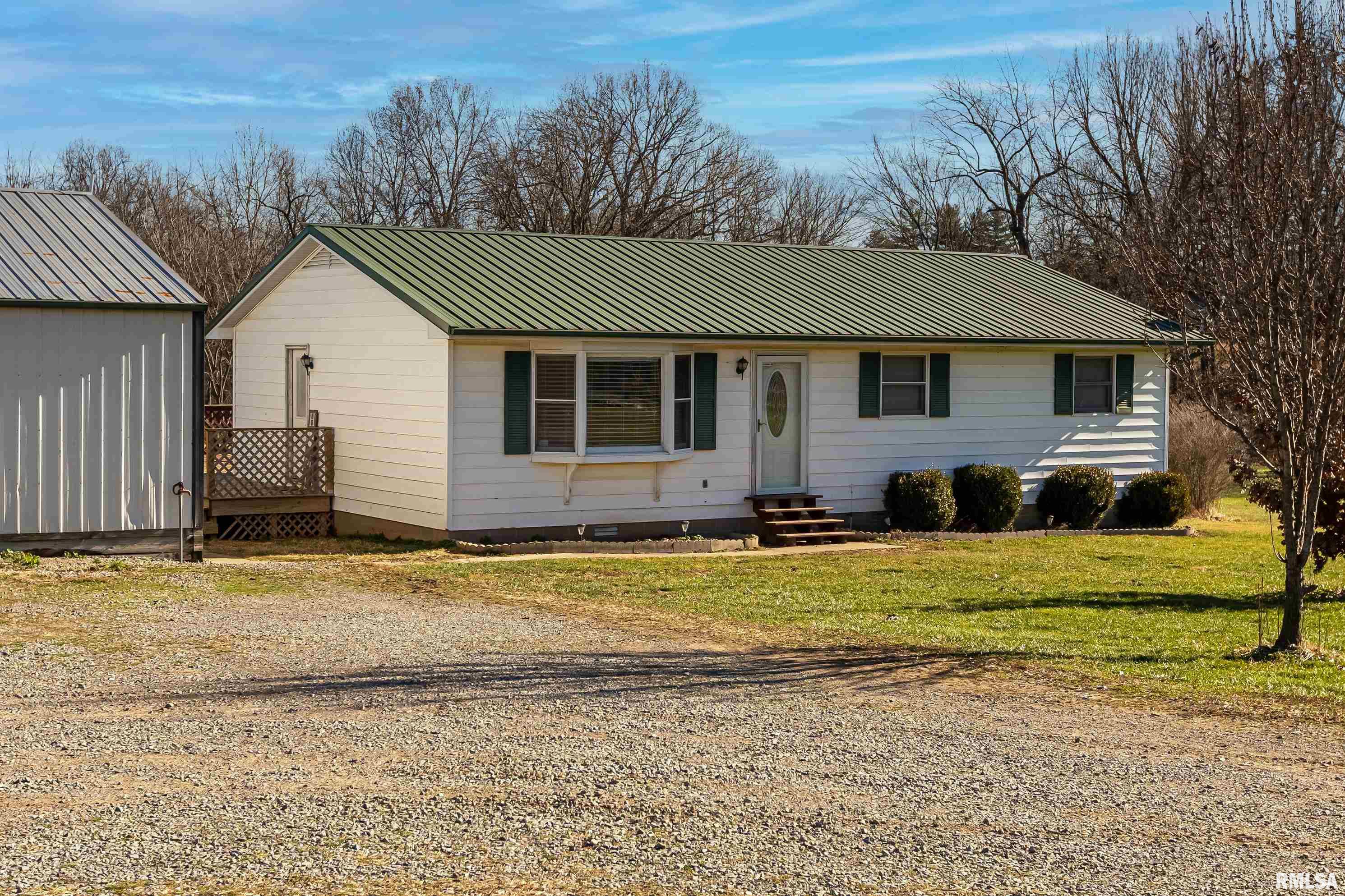 54 South Thompsonville Road Thompsonville, IL 62890 - Photo 2 of 29 Gallery Image 2