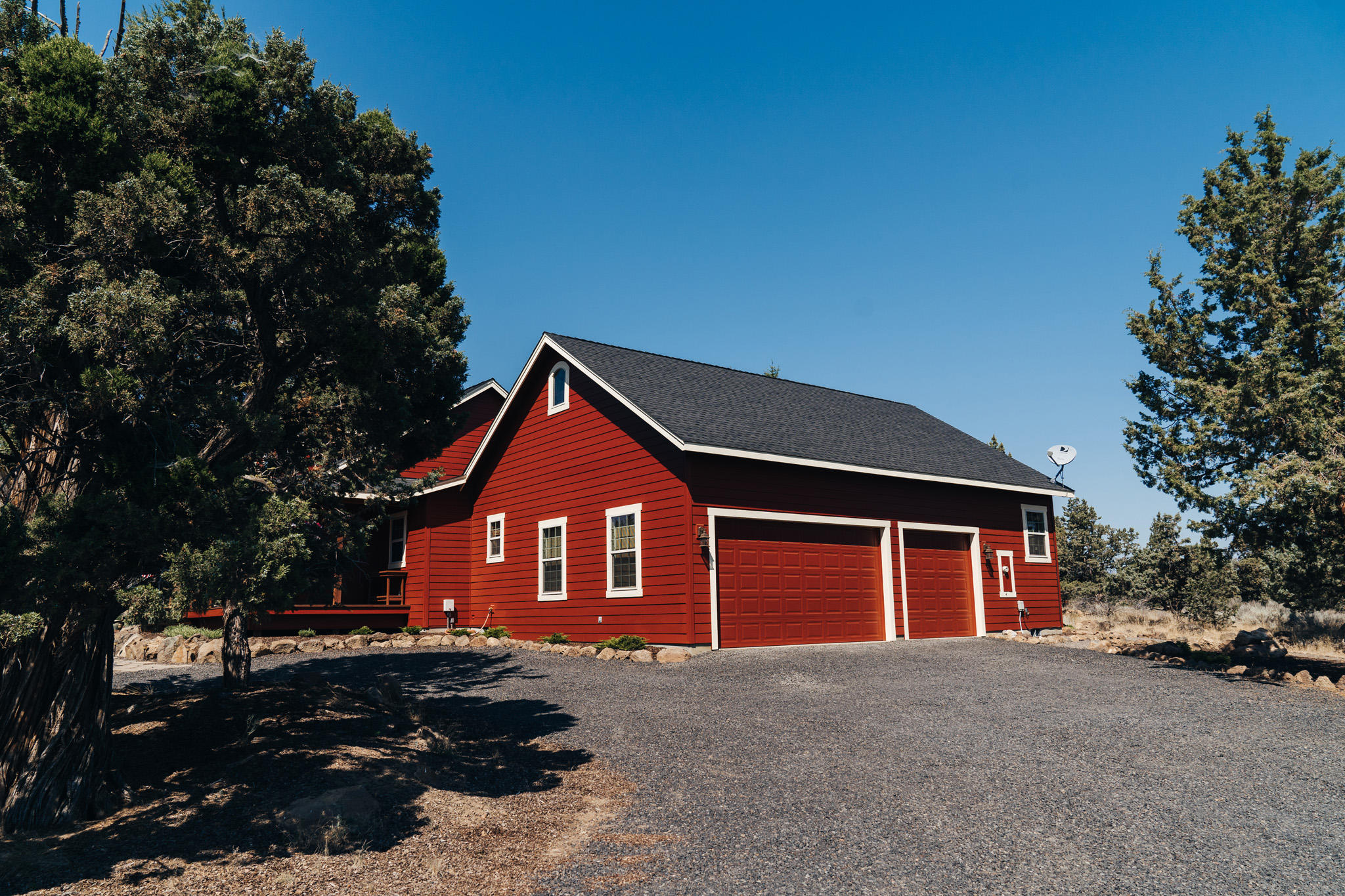 21170 Southwest Gift Road Bend, OR 97703 - Photo 5 of 34 5