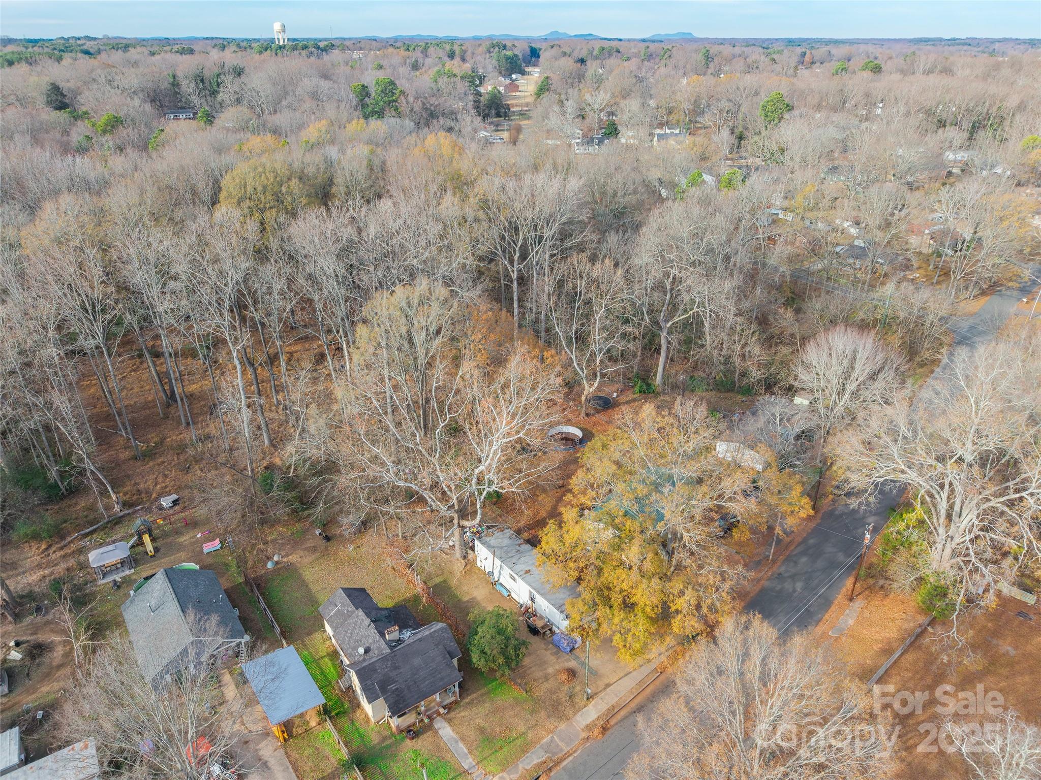 231 Charlotte Street York, SC 29745 - Photo 1 of 8