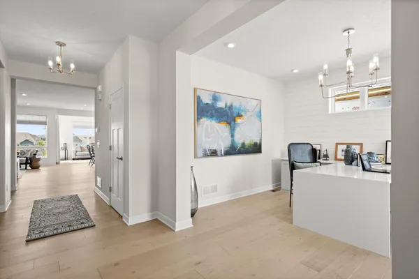 $825,000 | 14663 107th Place North, Maple Grove, MN 55369