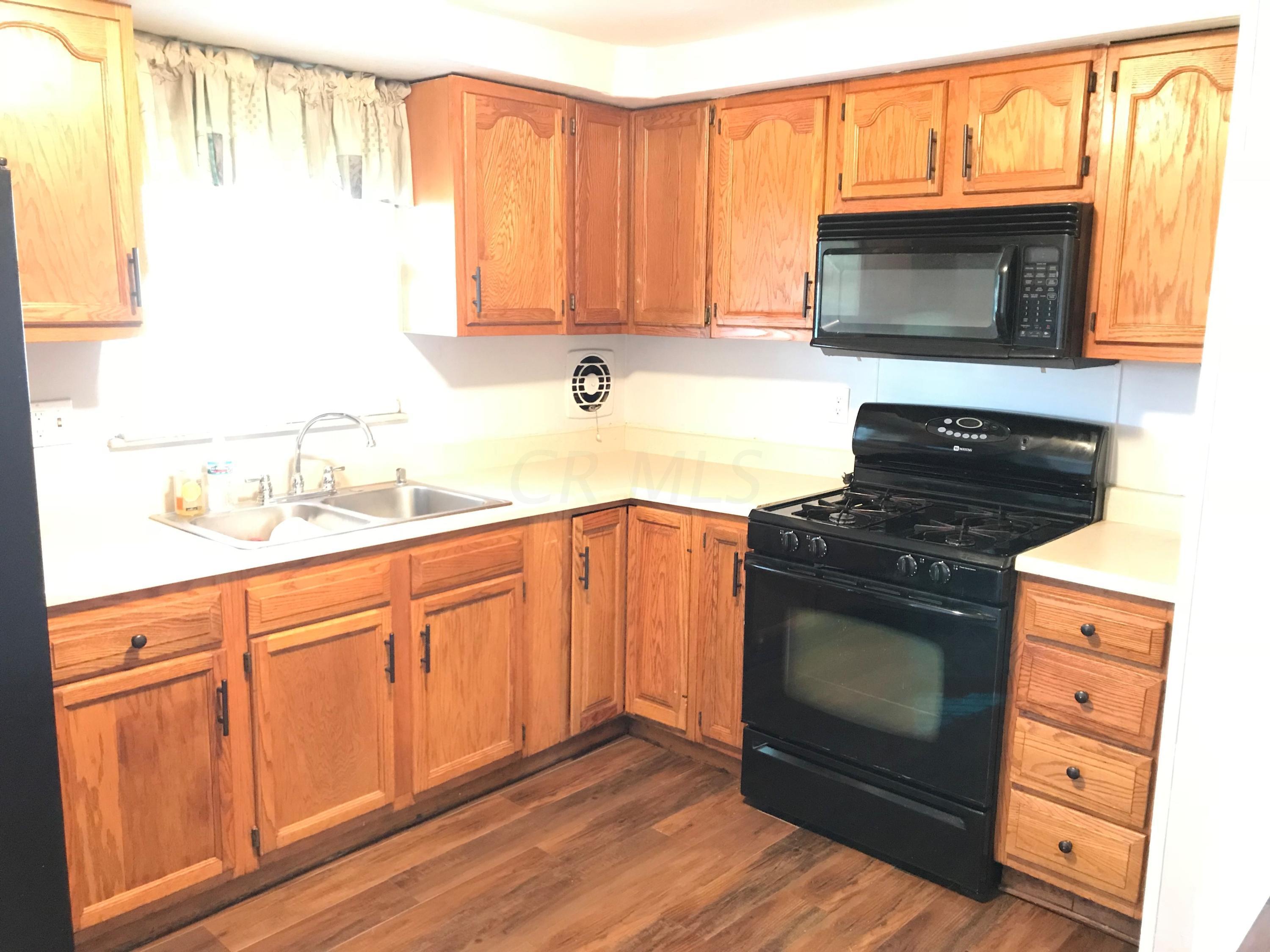 3411 Quaker Road Columbus, OH 43207 - Photo 2 of 21 Gallery Image 2