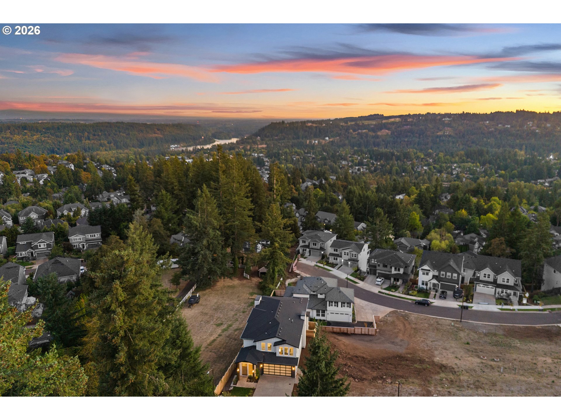 22872 Weatherhill Road West Linn, OR 97068 - Photo 3 of 48