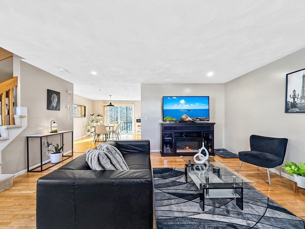 551 Hildreth Street, Unit 10 Dracut, MA 01826 - Photo 18 of 42