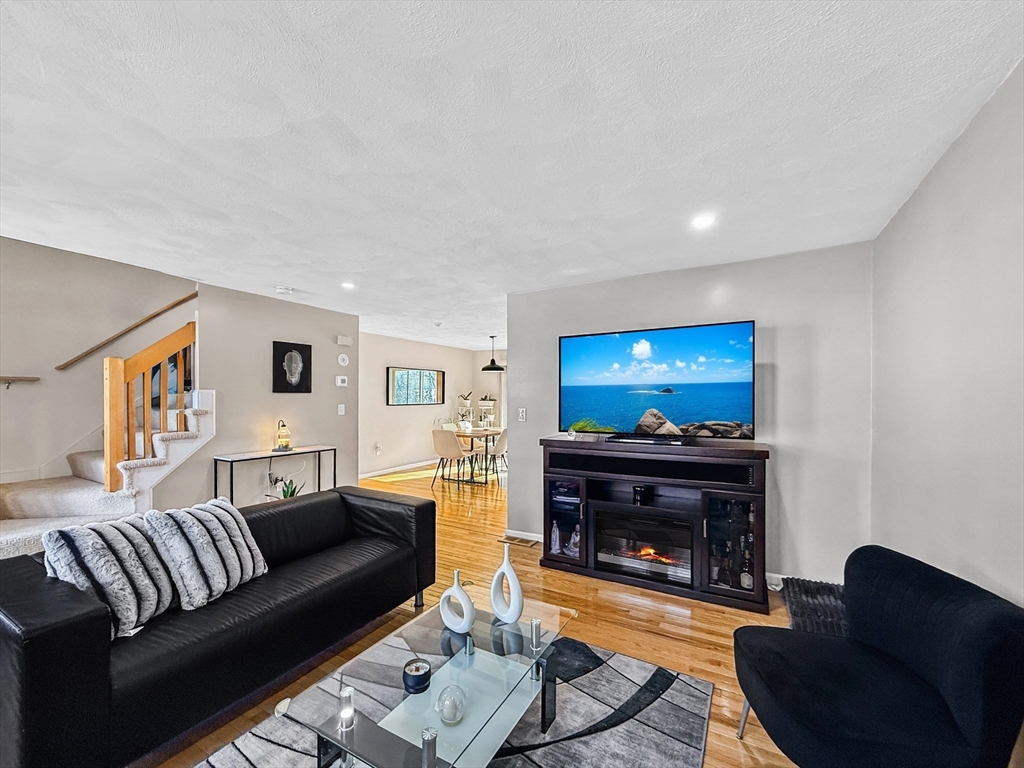 551 Hildreth Street, Unit 10 Dracut, MA 01826 - Photo 19 of 42