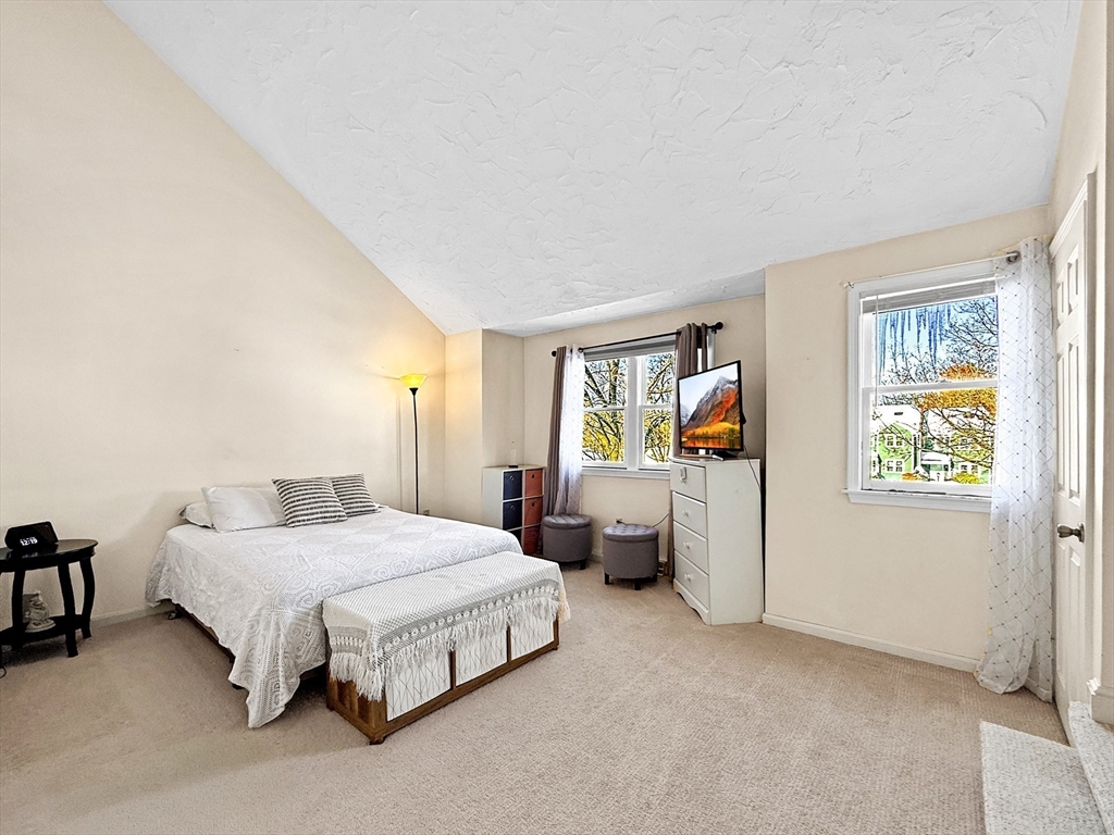 551 Hildreth Street, Unit 10 Dracut, MA 01826 - Photo 23 of 42