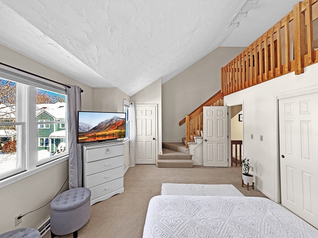 551 Hildreth Street, Unit 10 Dracut, MA 01826 - Photo 26 of 42