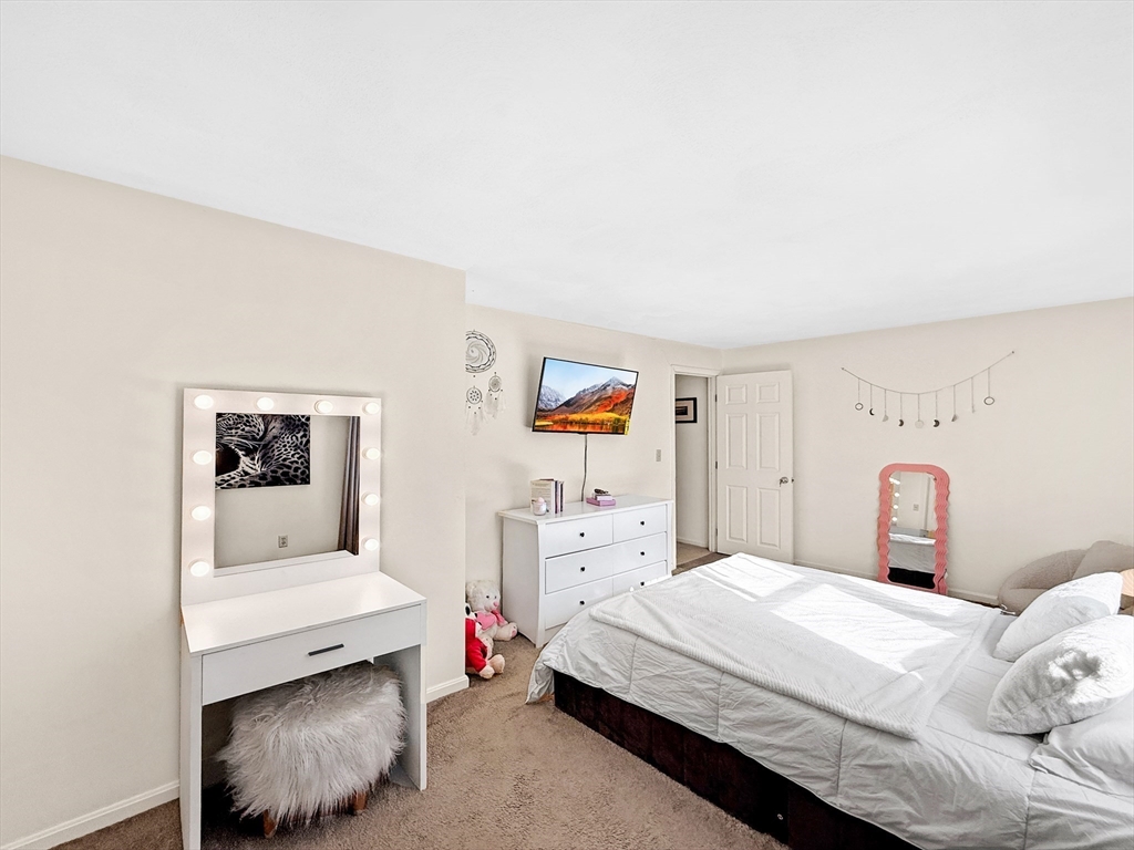 551 Hildreth Street, Unit 10 Dracut, MA 01826 - Photo 32 of 42